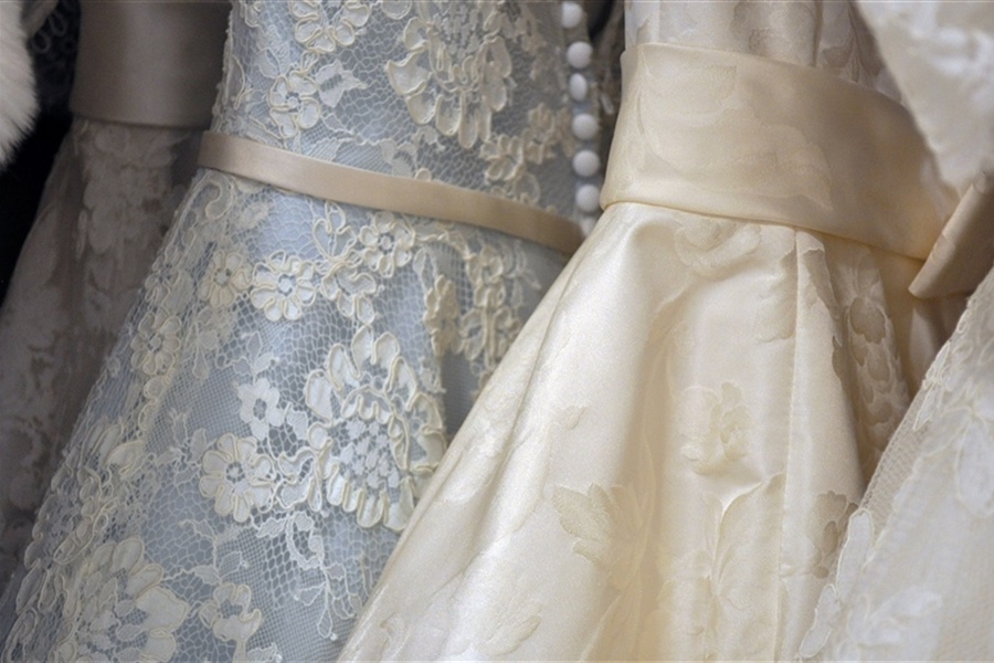 New, Sample sale and Second Hand Wedding Dresses