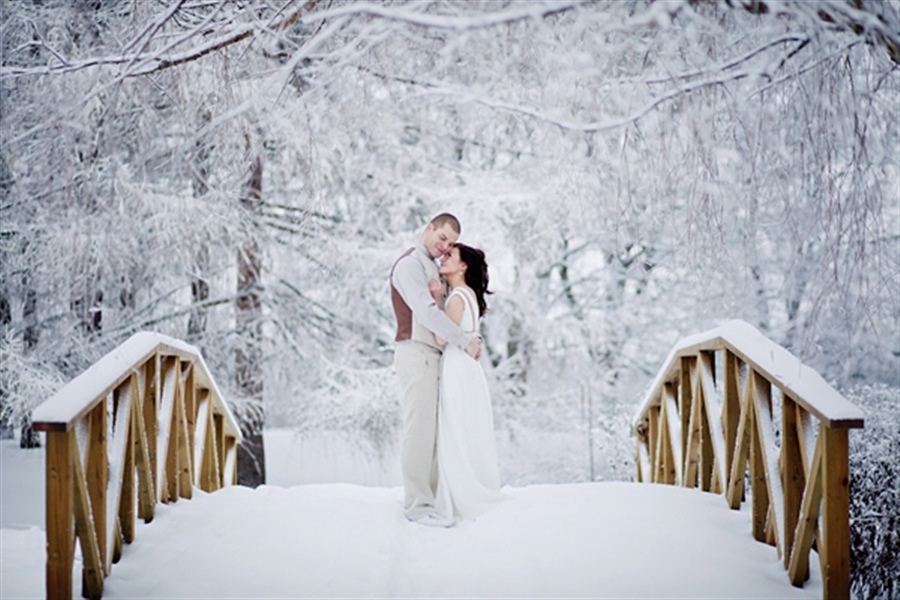 Dream Weddings in the Snow