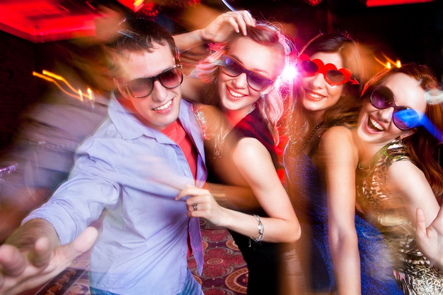 Best Dance Genres to Feature at Your Wedding for Maximum Fun